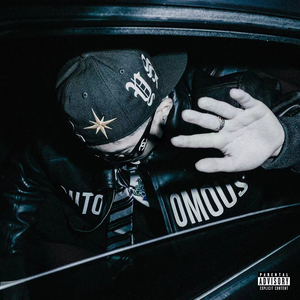 掀起衣服含着奶头揉捏视频
